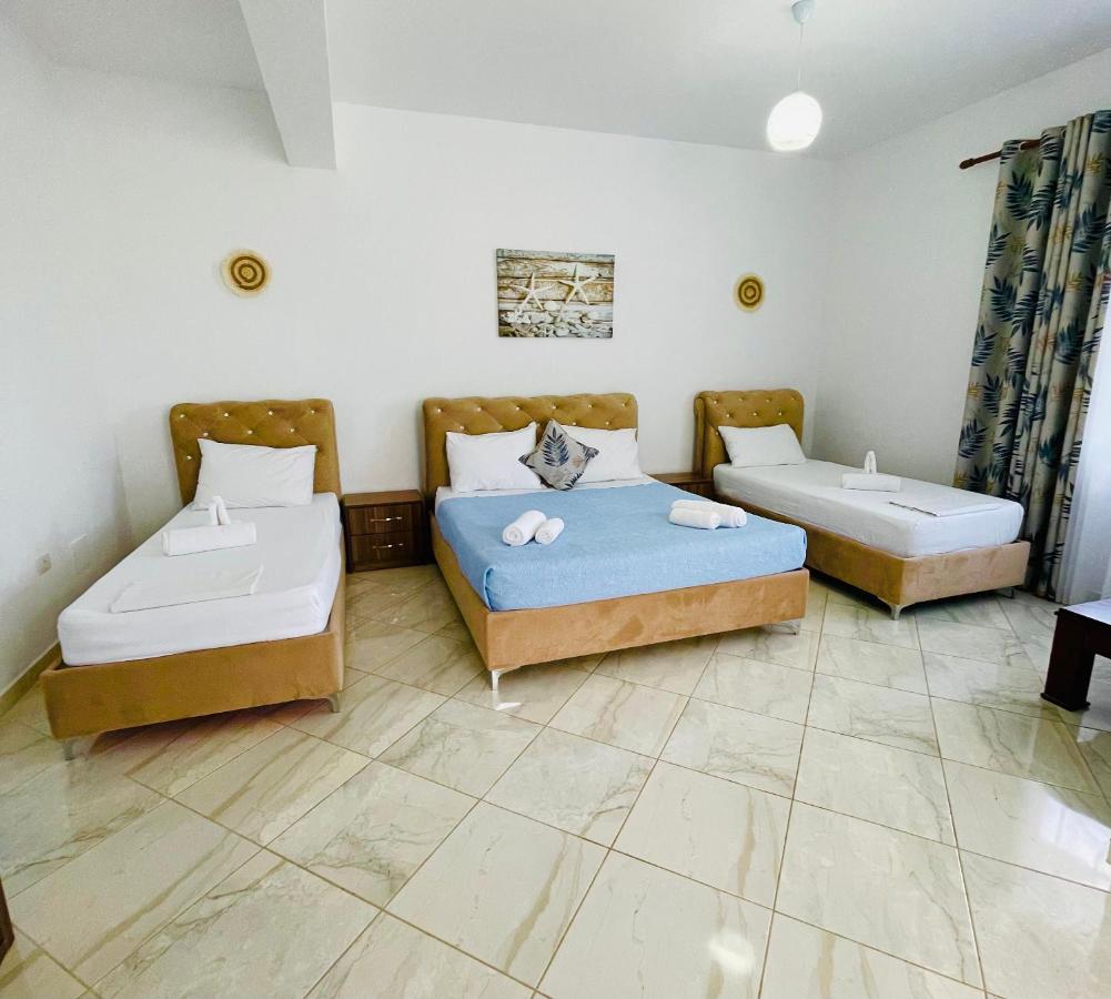 Kred Hotel Orikum Kültér fotó