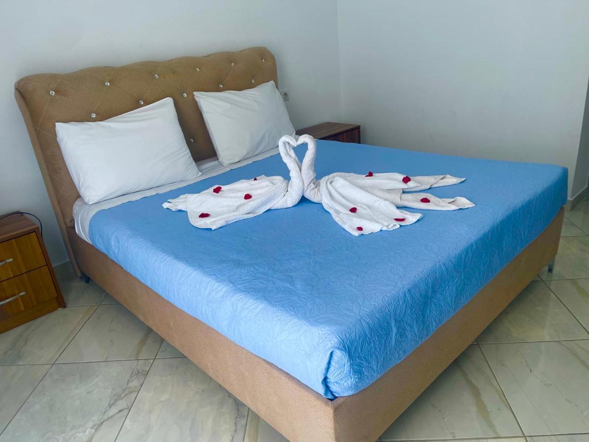 Kred Hotel Orikum Kültér fotó