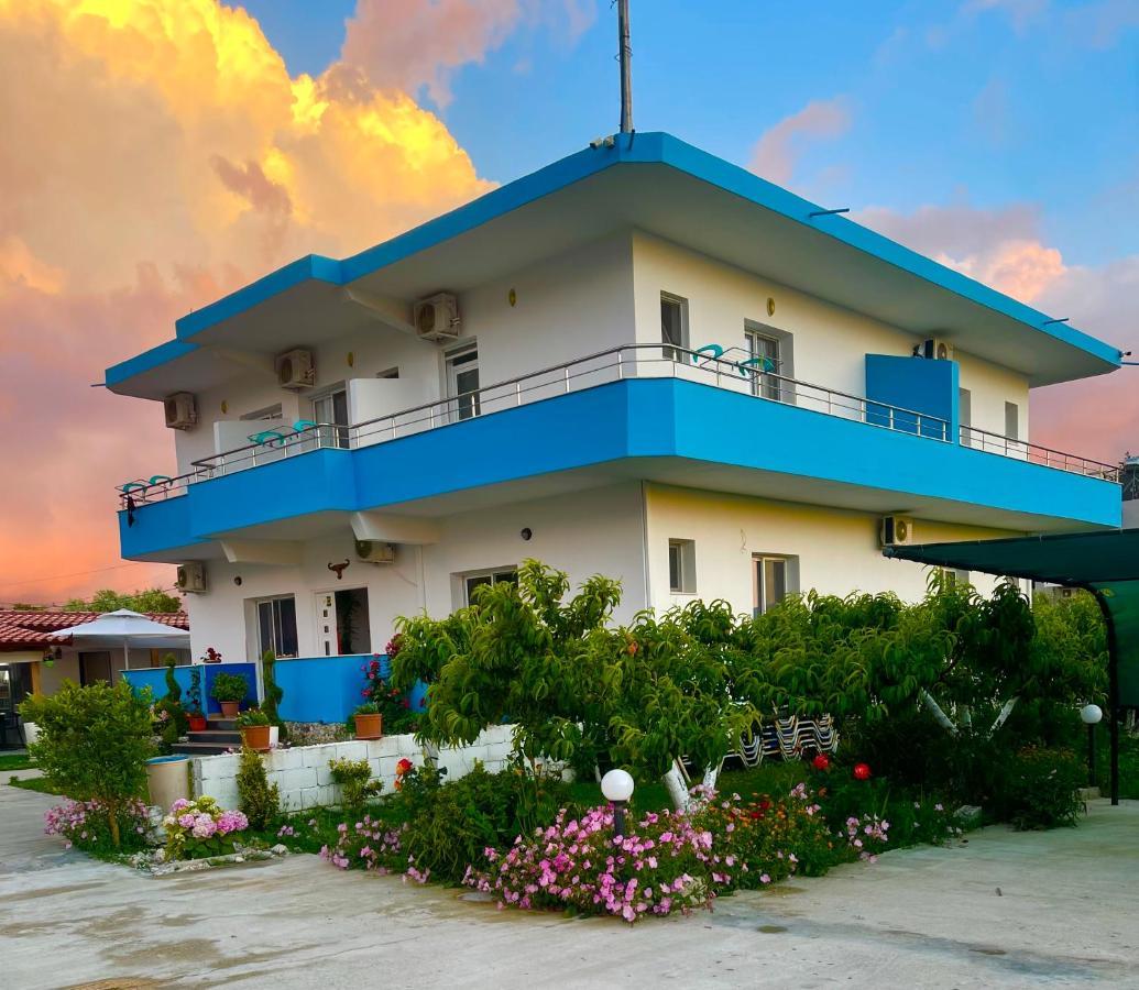 Kred Hotel Orikum Kültér fotó